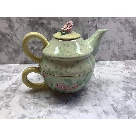 Capriware Ceramic Teapot/Cup - Tea For One - Hand Painted Roses Green/Pink - Picture 3 of 6